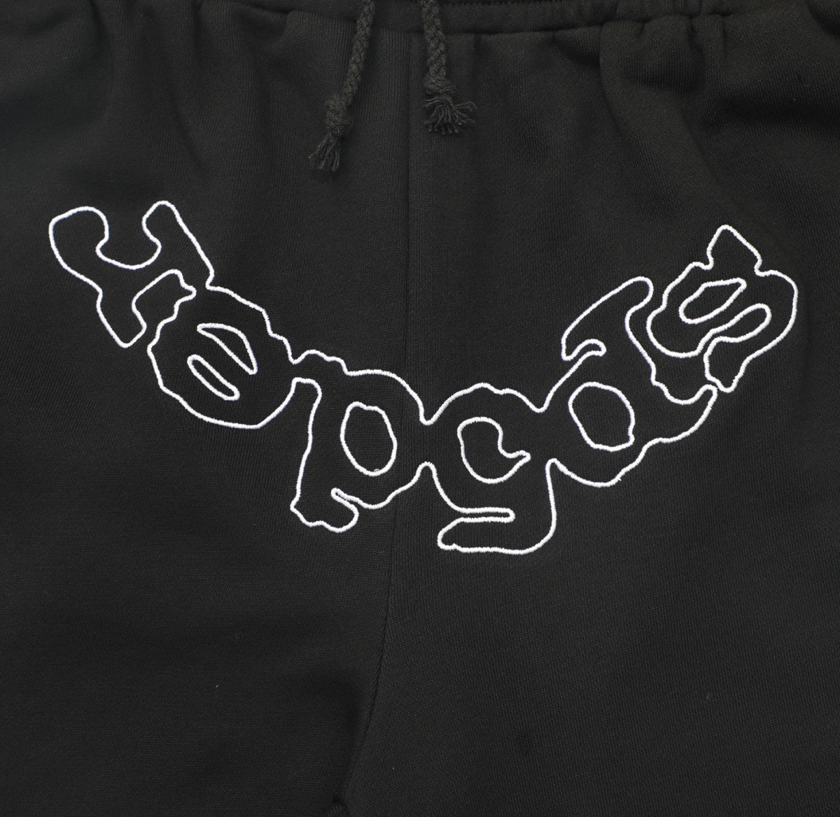 Outline Logo Drawstring Shorts – Black
