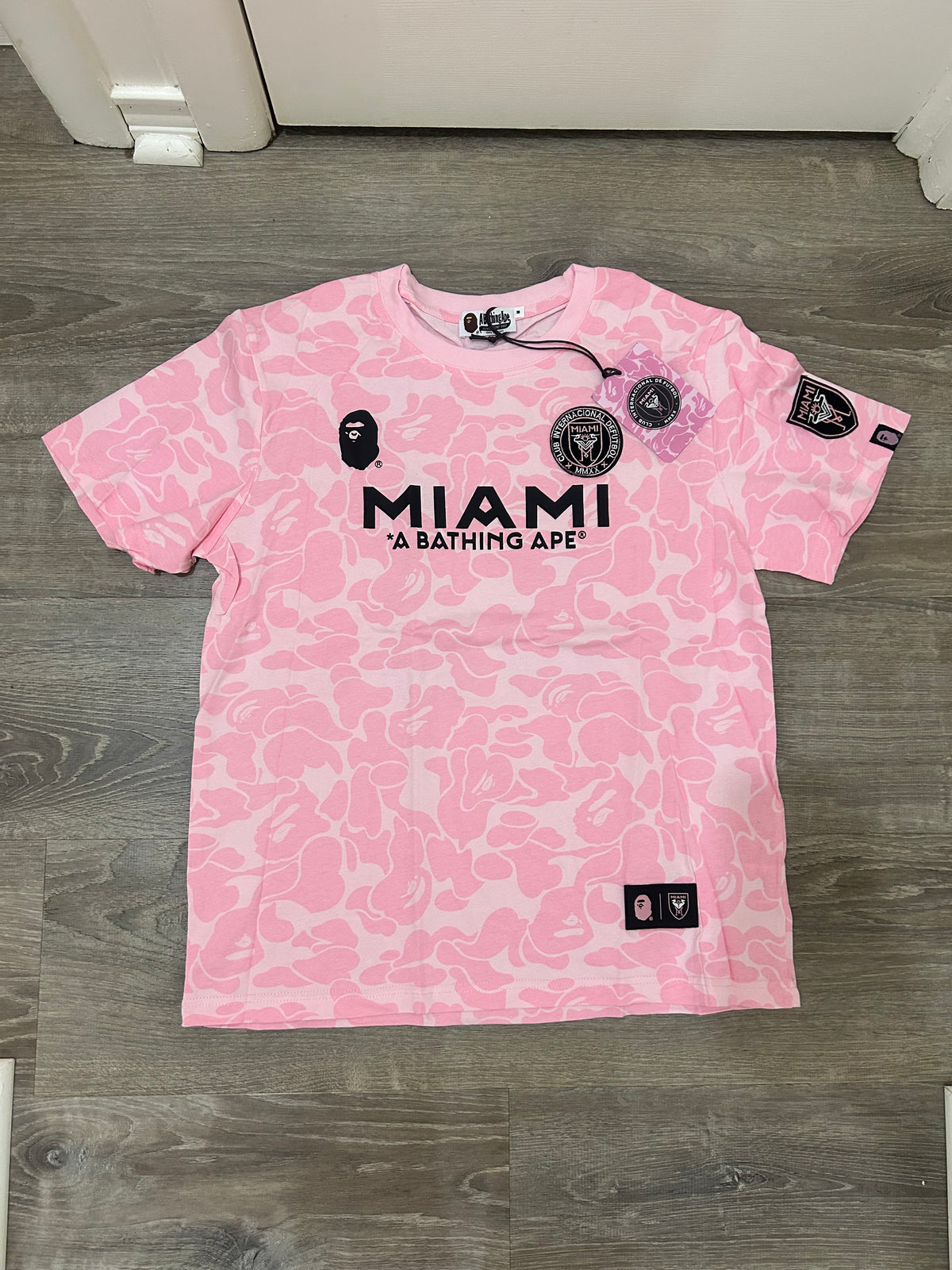 BAPE x Miami Camo 93 T-Shirt – Pink